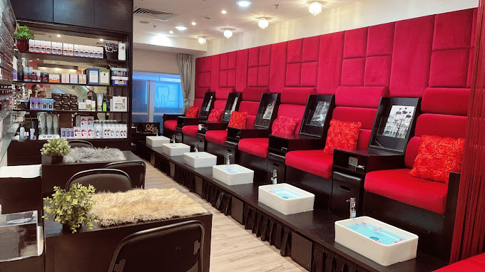 Lux Nail Lounge in Winterville, NC 28590